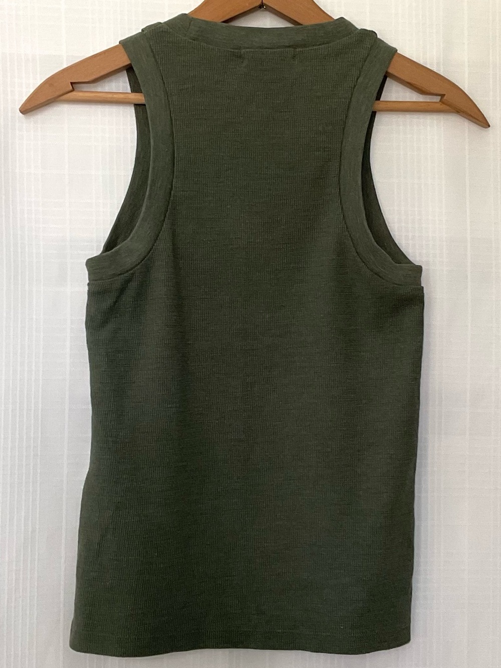 Madewell Olive Ribbed racer back Knit tank Top - Picture 2 of 5